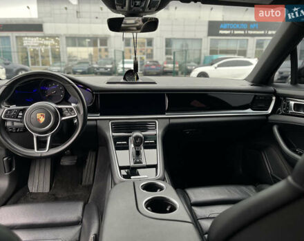 Черный Порше Панамера, объемом двигателя 3 л и пробегом 105 тыс. км за 48500 $, фото 26 на Automoto.ua