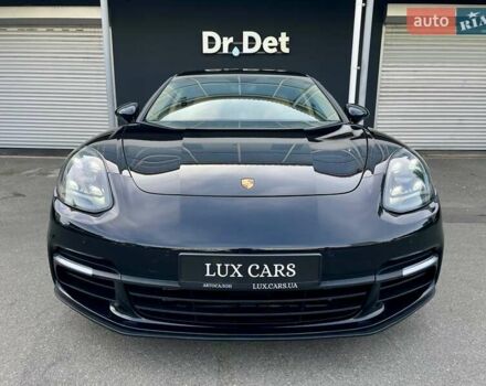 Чорний Порше Panamera, об'ємом двигуна 3 л та пробігом 95 тис. км за 59900 $, фото 2 на Automoto.ua