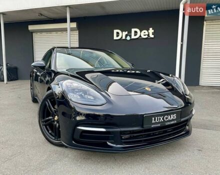 Чорний Порше Panamera, об'ємом двигуна 3 л та пробігом 95 тис. км за 59900 $, фото 19 на Automoto.ua