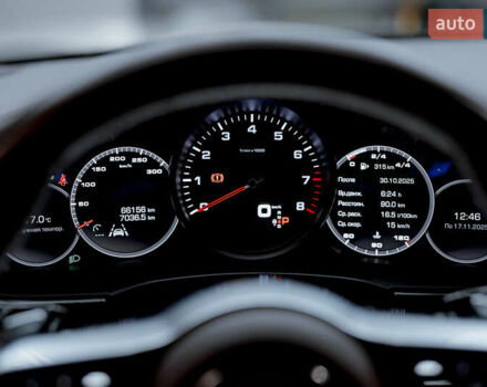 Черный Порше Панамера, объемом двигателя 2.89 л и пробегом 66 тыс. км за 82000 $, фото 25 на Automoto.ua