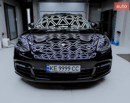 Черный Порше Панамера, объемом двигателя 2.89 л и пробегом 66 тыс. км за 82000 $, фото 14 на Automoto.ua