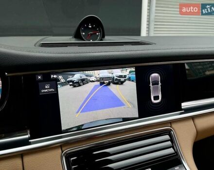 Чорний Порше Panamera, об'ємом двигуна 3 л та пробігом 95 тис. км за 59900 $, фото 47 на Automoto.ua