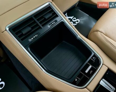 Чорний Порше Panamera, об'ємом двигуна 3 л та пробігом 95 тис. км за 59900 $, фото 74 на Automoto.ua