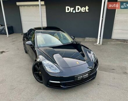 Чорний Порше Panamera, об'ємом двигуна 3 л та пробігом 95 тис. км за 59900 $, фото 18 на Automoto.ua