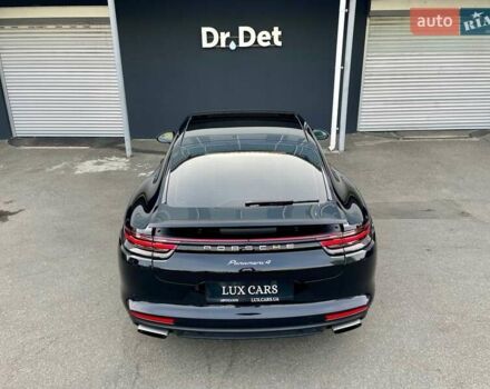 Чорний Порше Panamera, об'ємом двигуна 3 л та пробігом 95 тис. км за 59900 $, фото 28 на Automoto.ua