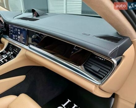 Чорний Порше Panamera, об'ємом двигуна 3 л та пробігом 95 тис. км за 59900 $, фото 45 на Automoto.ua