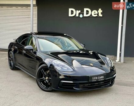 Чорний Порше Panamera, об'ємом двигуна 3 л та пробігом 95 тис. км за 59900 $, фото 21 на Automoto.ua