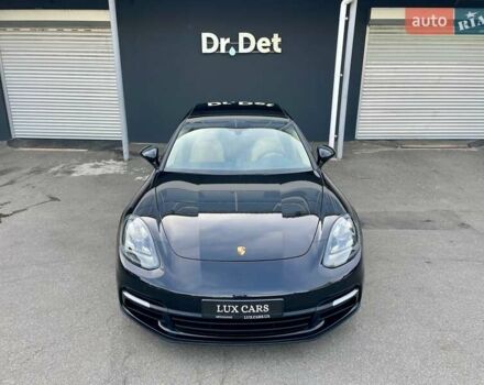 Чорний Порше Panamera, об'ємом двигуна 3 л та пробігом 95 тис. км за 59900 $, фото 1 на Automoto.ua