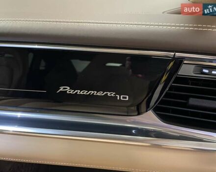 Чорний Порше Panamera, об'ємом двигуна 2.89 л та пробігом 21 тис. км за 91965 $, фото 46 на Automoto.ua