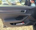 Чорний Порше Panamera, об'ємом двигуна 2.89 л та пробігом 33 тис. км за 86000 $, фото 13 на Automoto.ua