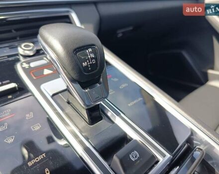 Чорний Порше Panamera, об'ємом двигуна 2.89 л та пробігом 33 тис. км за 86000 $, фото 26 на Automoto.ua