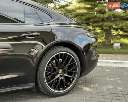 Чорний Порше Panamera, об'ємом двигуна 2.9 л та пробігом 37 тис. км за 89000 $, фото 3 на Automoto.ua