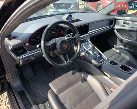 Чорний Порше Panamera, об'ємом двигуна 2.89 л та пробігом 33 тис. км за 86000 $, фото 22 на Automoto.ua