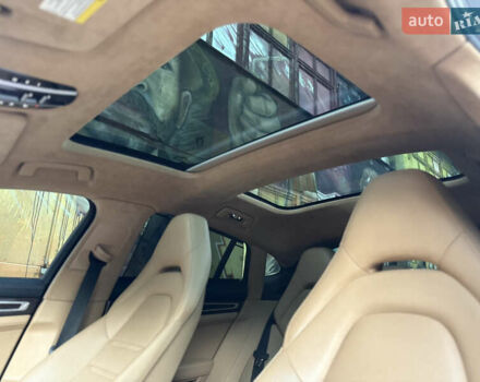 Черный Порше Панамера, объемом двигателя 2.89 л и пробегом 35 тыс. км за 94800 $, фото 20 на Automoto.ua