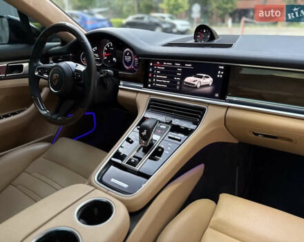 Черный Порше Панамера, объемом двигателя 2.89 л и пробегом 35 тыс. км за 94800 $, фото 23 на Automoto.ua