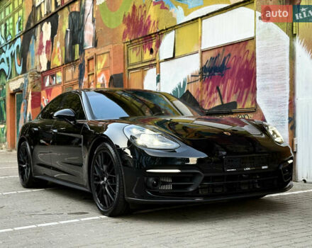 Черный Порше Панамера, объемом двигателя 2.89 л и пробегом 35 тыс. км за 94800 $, фото 12 на Automoto.ua
