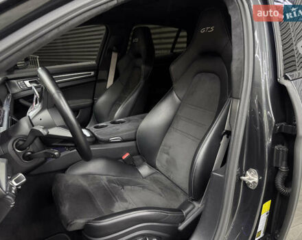 Черный Порше Панамера, объемом двигателя 4 л и пробегом 85 тыс. км за 97000 $, фото 43 на Automoto.ua