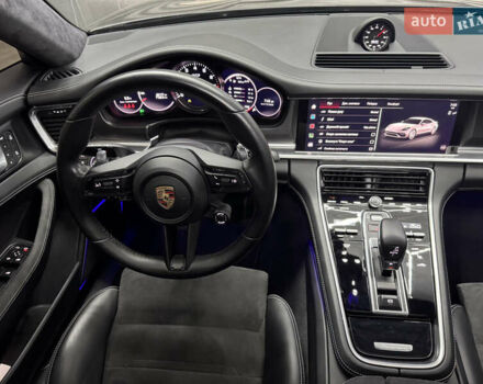 Черный Порше Панамера, объемом двигателя 4 л и пробегом 85 тыс. км за 97000 $, фото 18 на Automoto.ua