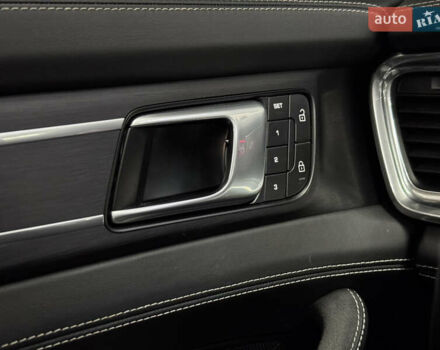 Черный Порше Панамера, объемом двигателя 4 л и пробегом 85 тыс. км за 97000 $, фото 42 на Automoto.ua