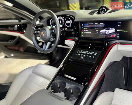 Черный Порше Панамера, объемом двигателя 2.89 л и пробегом 12 тыс. км за 170000 $, фото 42 на Automoto.ua