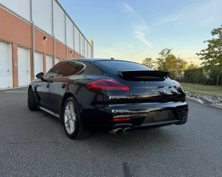 Черный Порше Панамера, объемом двигателя 3 л и пробегом 74 тыс. км за 5400 $, фото 4 на Automoto.ua