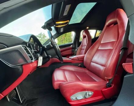 Черный Порше Панамера, объемом двигателя 3 л и пробегом 74 тыс. км за 5400 $, фото 9 на Automoto.ua