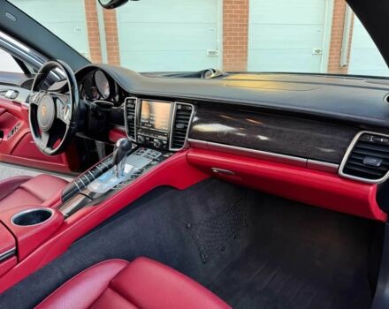 Черный Порше Панамера, объемом двигателя 3 л и пробегом 74 тыс. км за 5400 $, фото 8 на Automoto.ua