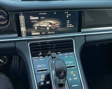 Чорний Порше Panamera, об'ємом двигуна 4 л та пробігом 39 тис. км за 63666 $, фото 4 на Automoto.ua
