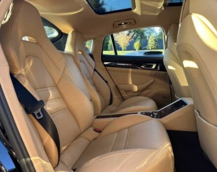 Черный Порше Панамера, объемом двигателя 2.9 л и пробегом 45 тыс. км за 8700 $, фото 9 на Automoto.ua