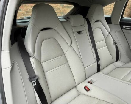 Черный Порше Панамера, объемом двигателя 2.9 л и пробегом 23 тыс. км за 22000 $, фото 13 на Automoto.ua