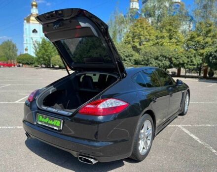 Чорний Порше Panamera, об'ємом двигуна 3 л та пробігом 114 тис. км за 35000 $, фото 8 на Automoto.ua