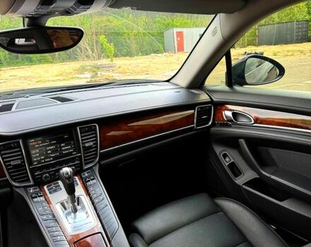 Чорний Порше Panamera, об'ємом двигуна 3 л та пробігом 0 тис. км за 25900 $, фото 4 на Automoto.ua