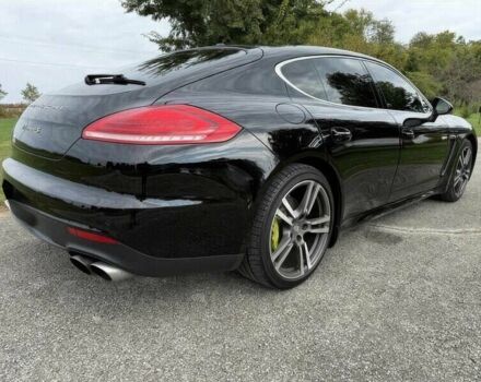 Чорний Порше Panamera, об'ємом двигуна 4.8 л та пробігом 89 тис. км за 11000 $, фото 5 на Automoto.ua