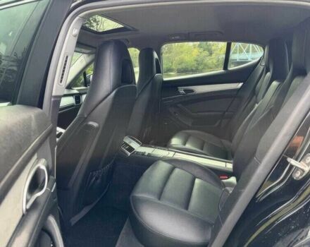 Чорний Порше Panamera, об'ємом двигуна 4.8 л та пробігом 89 тис. км за 11000 $, фото 11 на Automoto.ua