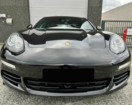 Чорний Порше Panamera, об'ємом двигуна 3 л та пробігом 79 тис. км за 16200 $, фото 1 на Automoto.ua