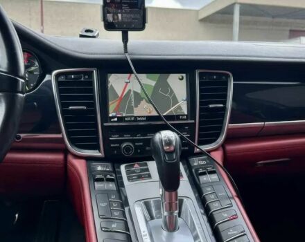 Чорний Порше Panamera, об'ємом двигуна 3 л та пробігом 79 тис. км за 16200 $, фото 9 на Automoto.ua