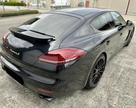 Чорний Порше Panamera, об'ємом двигуна 3 л та пробігом 79 тис. км за 16200 $, фото 6 на Automoto.ua