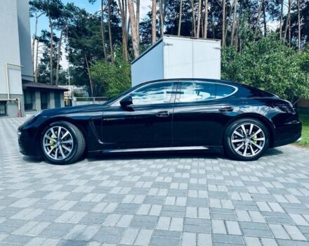 Чорний Порше Panamera, об'ємом двигуна 0 л та пробігом 29 тис. км за 44000 $, фото 1 на Automoto.ua