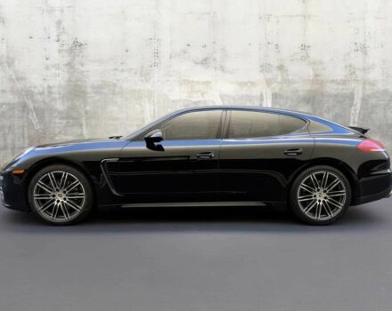 Черный Порше Панамера, объемом двигателя 3.6 л и пробегом 72 тыс. км за 11000 $, фото 3 на Automoto.ua