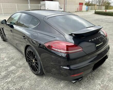 Чорний Порше Panamera, об'ємом двигуна 3 л та пробігом 79 тис. км за 16200 $, фото 4 на Automoto.ua