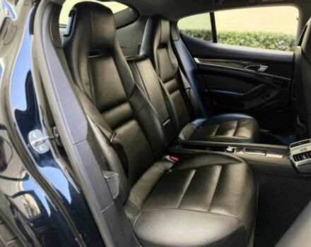 Черный Порше Панамера, объемом двигателя 3.6 л и пробегом 72 тыс. км за 11000 $, фото 12 на Automoto.ua