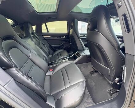 Черный Порше Панамера, объемом двигателя 3 л и пробегом 32 тыс. км за 39600 $, фото 11 на Automoto.ua