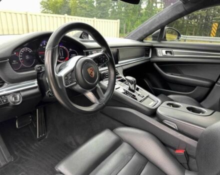 Черный Порше Панамера, объемом двигателя 4 л и пробегом 32 тыс. км за 37000 $, фото 6 на Automoto.ua