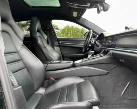 Черный Порше Панамера, объемом двигателя 4 л и пробегом 32 тыс. км за 37000 $, фото 7 на Automoto.ua