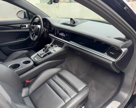 Черный Порше Панамера, объемом двигателя 3 л и пробегом 32 тыс. км за 39600 $, фото 9 на Automoto.ua