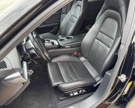 Черный Порше Панамера, объемом двигателя 3 л и пробегом 32 тыс. км за 39600 $, фото 7 на Automoto.ua