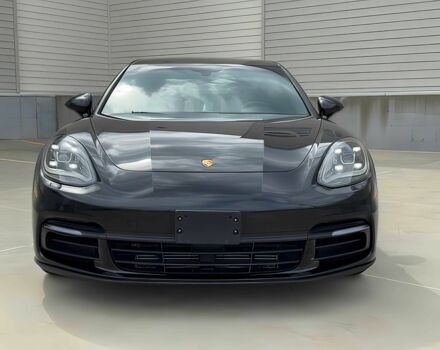 Черный Порше Панамера, объемом двигателя 3 л и пробегом 32 тыс. км за 39600 $, фото 1 на Automoto.ua