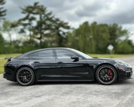 Черный Порше Панамера, объемом двигателя 4 л и пробегом 32 тыс. км за 37000 $, фото 2 на Automoto.ua