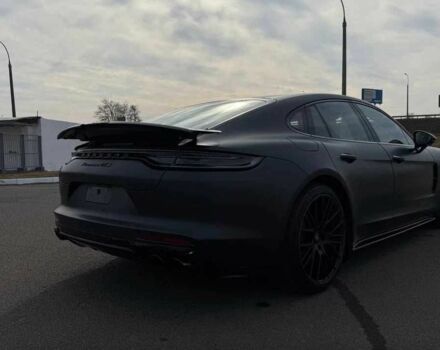 Чорний Порше Panamera, об'ємом двигуна 4 л та пробігом 29 тис. км за 119330 $, фото 2 на Automoto.ua