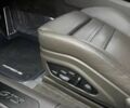 Чорний Порше Panamera, об'ємом двигуна 4 л та пробігом 29 тис. км за 119330 $, фото 14 на Automoto.ua
